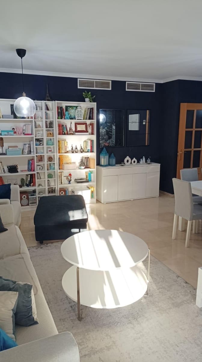 2 Zimmer Wohnung zu verkaufen in Malaga Stadt mit Garage - 420.000 € (Ref: 9387992)