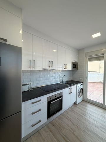 1 soverom Penthouse til salgs i Las Cañadas, Mijas - € 199 000 (Ref: 9387993)