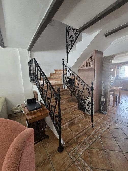 3 sovrum Radhus till salu i Alhaurin de la Torre med pool - 439 000 € (Ref: 9390960)