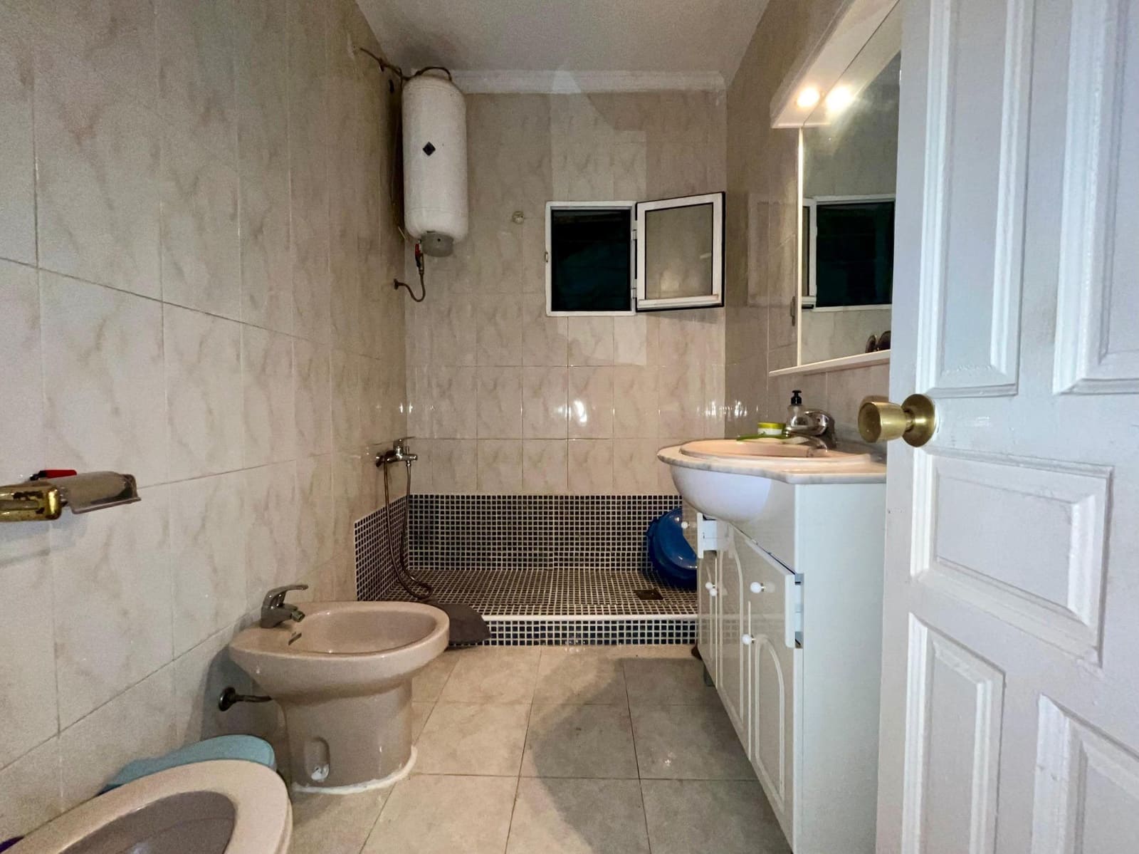 3 soveværelse Rækkehus til salg i Alhaurin el Grande med swimmingpool garage - € 245.000 (Ref: 9390961)