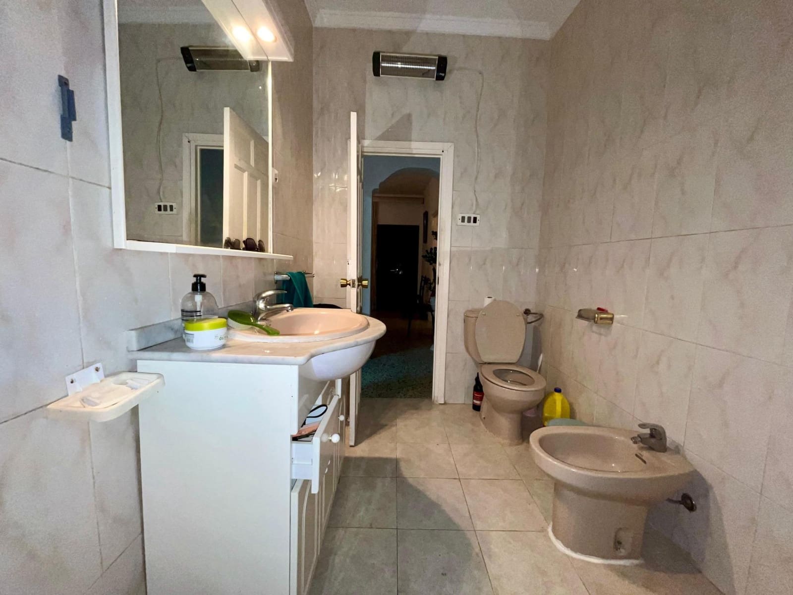 3 soveværelse Rækkehus til salg i Alhaurin el Grande med swimmingpool garage - € 245.000 (Ref: 9390961)