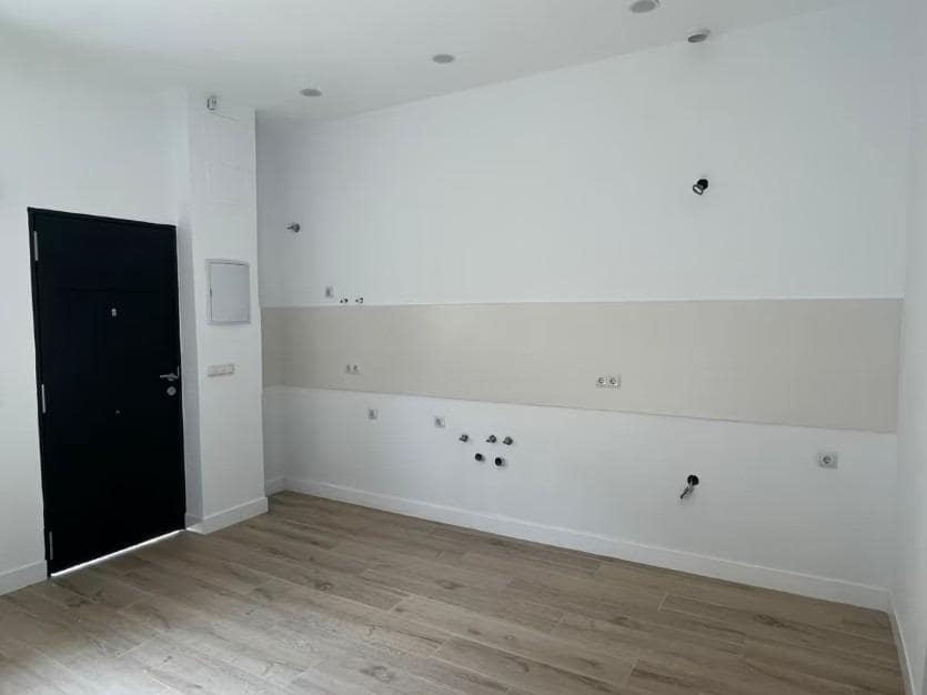 Loft na sprzedaż w Miasto Malaga - 185 000 € (Ref: 9398576)