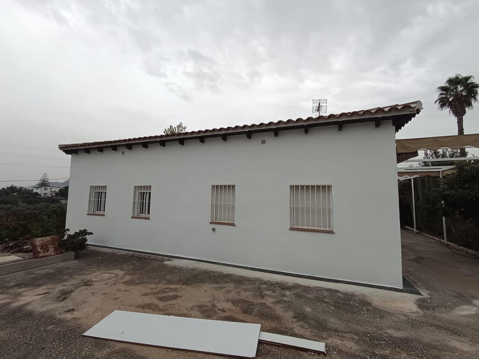 4 sypialnia Finka/Dom wiejski na sprzedaż w Alhaurin el Grande z basenem - 370 000 € (Ref: 9401165)