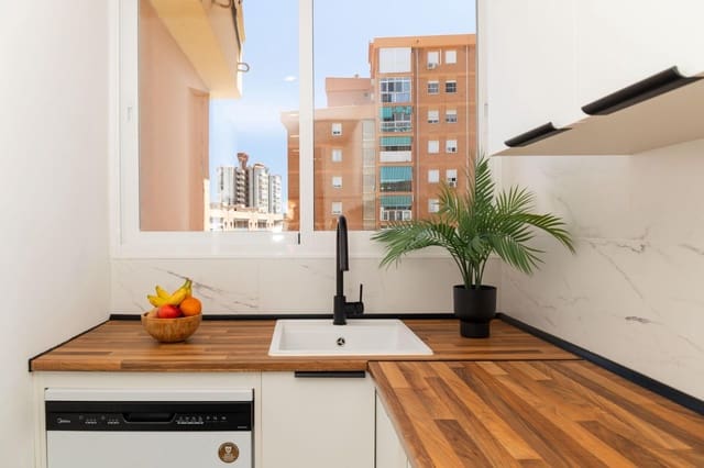 3 quarto Apartamento para venda em Torremolinos - 311 000 € (Ref: 9401167)