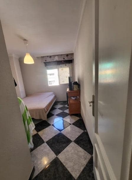 4 soverom Leilighet til salgs i Malaga by - € 299 000 (Ref: 9401168)