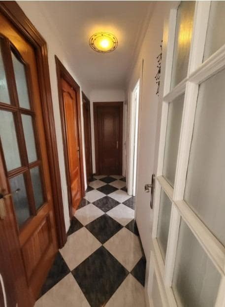 4 soverom Leilighet til salgs i Malaga by - € 299 000 (Ref: 9401168)