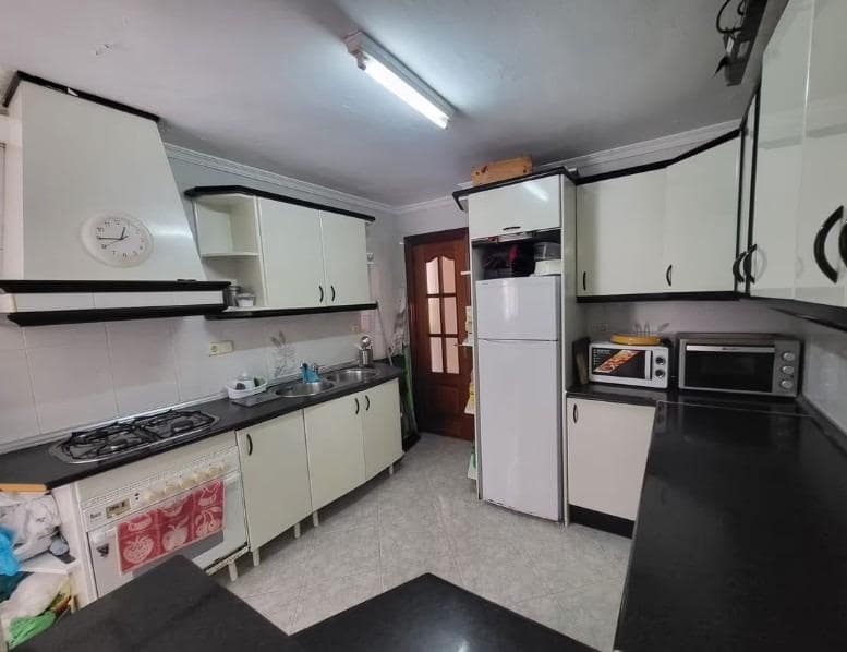 4 soverom Leilighet til salgs i Malaga by - € 299 000 (Ref: 9401168)