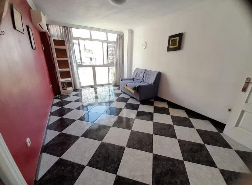 4 soverom Leilighet til salgs i Malaga by - € 299 000 (Ref: 9401168)