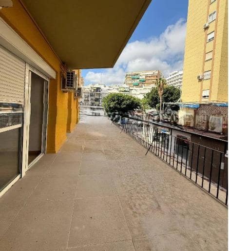 4 soverom Leilighet til salgs i Torremolinos - € 399 000 (Ref: 9406929)