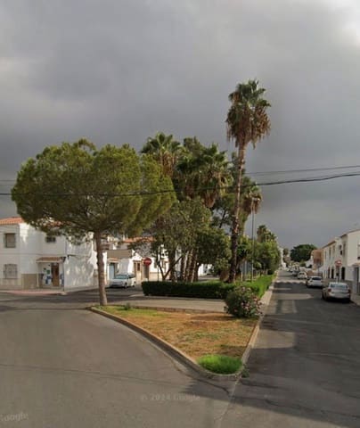 4 makuuhuone Rivitalo myytävänä paikassa Campanillas, Málaga kaupunki - 439 000 € (Ref: 9406930)