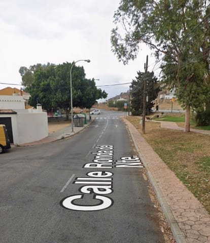 4 makuuhuone Rivitalo myytävänä paikassa Campanillas, Málaga kaupunki - 439 000 € (Ref: 9406930)