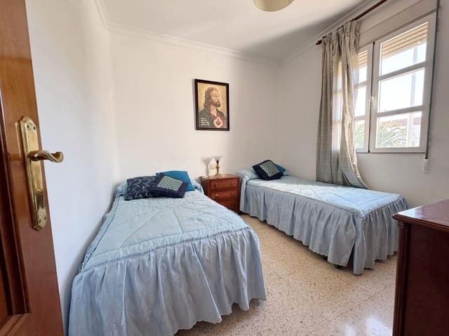 4 sypialnia Mieszkanie na sprzedaż w Ciudad Jardín, Miasto Málaga - 279 000 € (Ref: 9406931)
