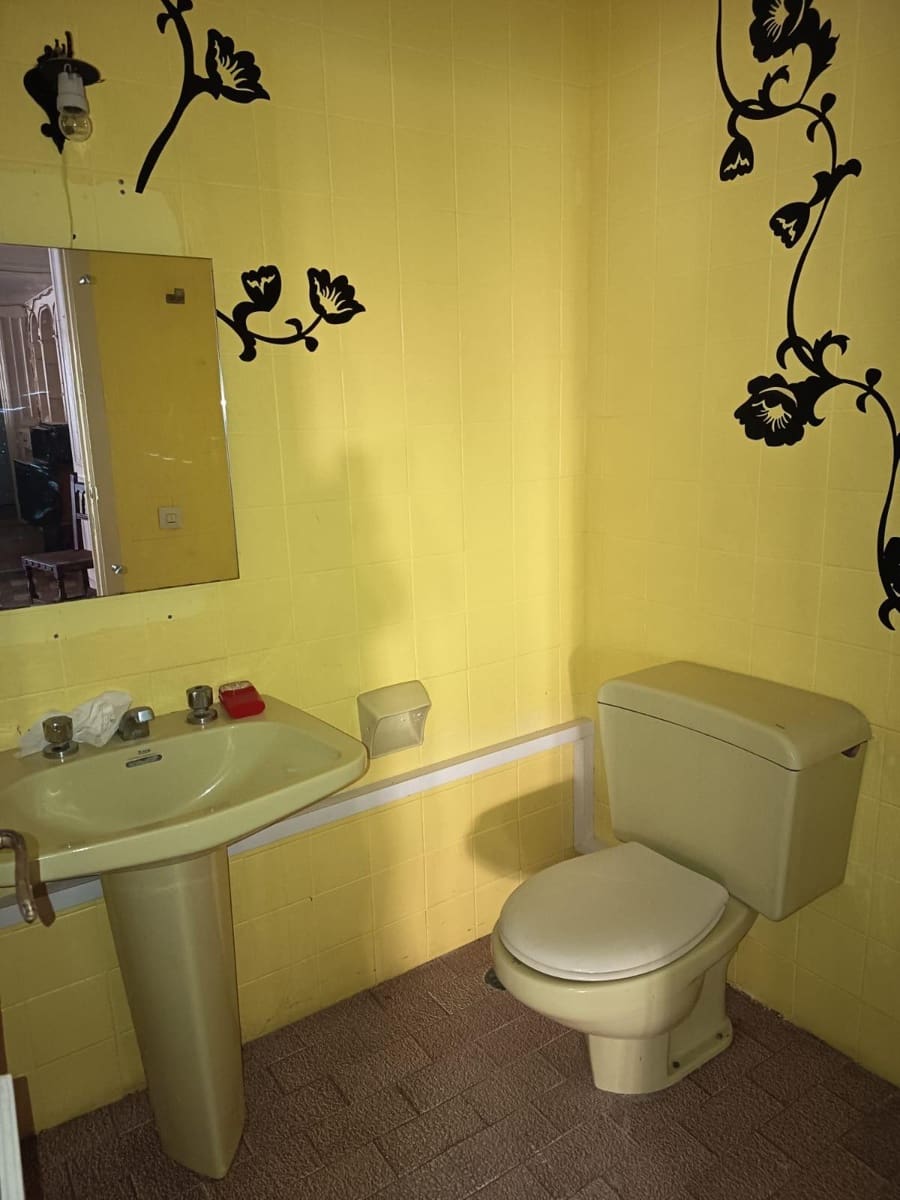 Commercieel te koop in Torremolinos met zwembad - € 182.000 (Ref: 9414187)