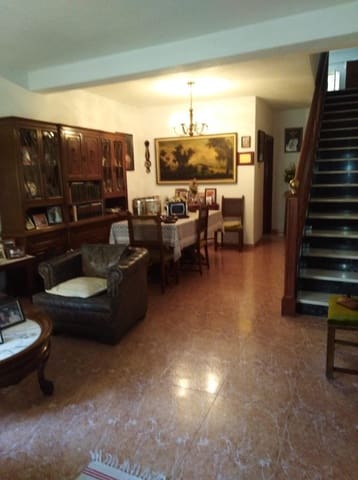 3 soveværelse Byhus til salg i Málaga by - € 375.000 (Ref: 9414189)