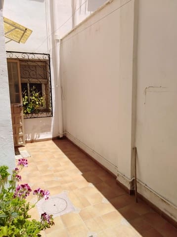 3 soveværelse Byhus til salg i Málaga by - € 375.000 (Ref: 9414189)