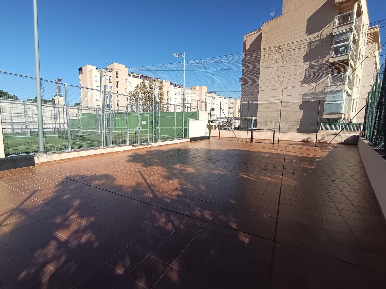3 sypialnia Penthouse na sprzedaż w Miasto Malaga z basenem - 705 000 € (Ref: 9423891)