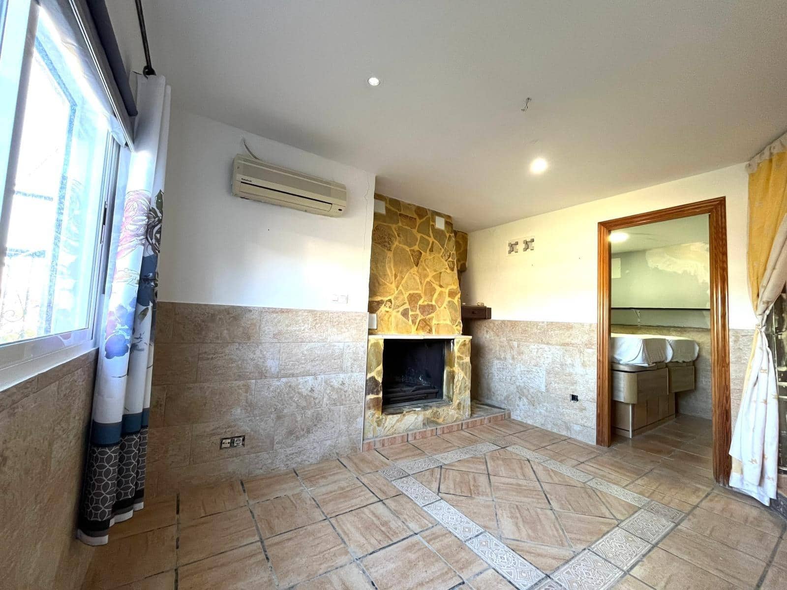 3 soveværelse Finca/Landehus til salg i Cartama - € 150.000 (Ref: 9431344)