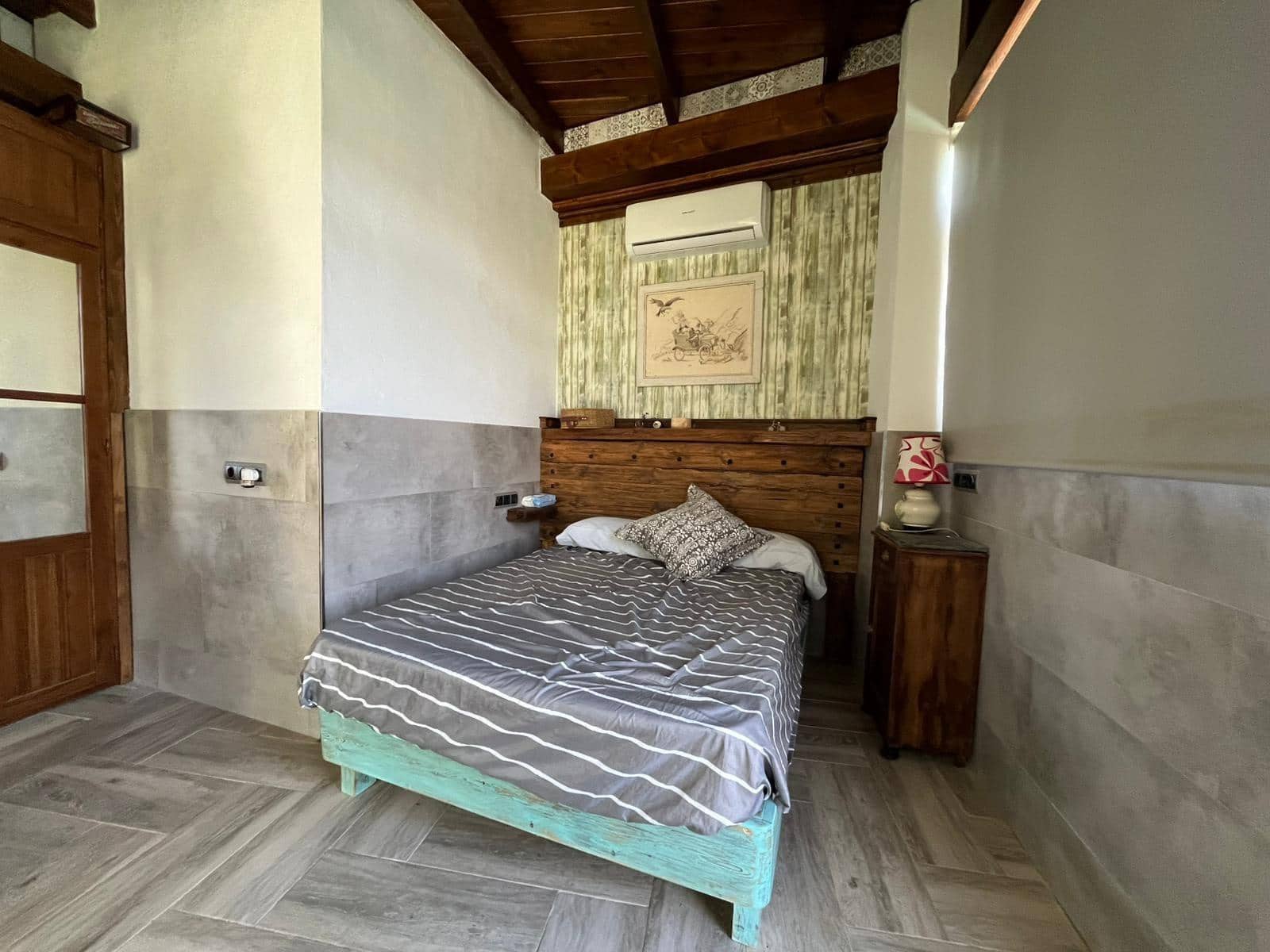 5 sypialnia Finka/Dom wiejski na sprzedaż w Cartama z basenem garażem - 450 000 € (Ref: 9431345)