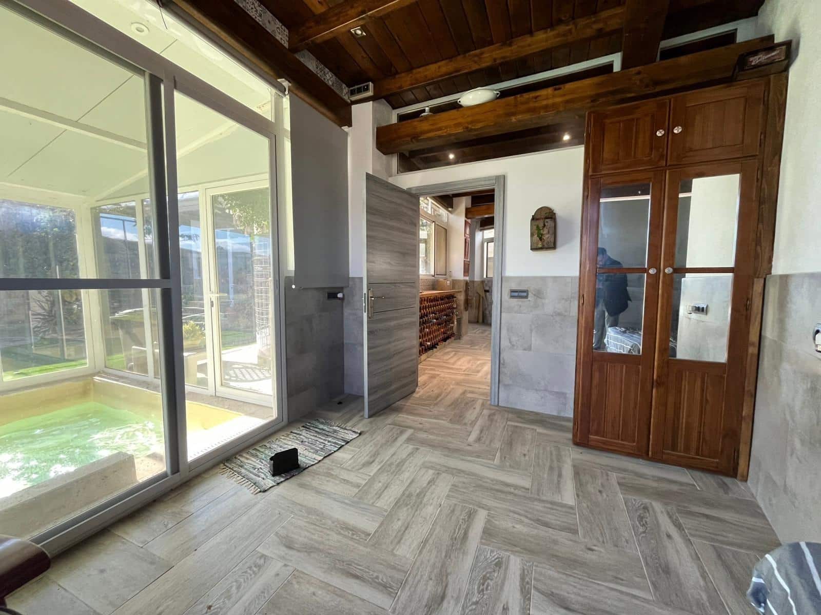 5 sypialnia Finka/Dom wiejski na sprzedaż w Cartama z basenem garażem - 450 000 € (Ref: 9431345)