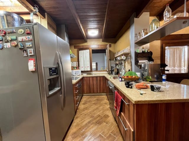 5 sypialnia Finka/Dom wiejski na sprzedaż w Cártama z basenem garażem - 450 000 € (Ref: 9431345)