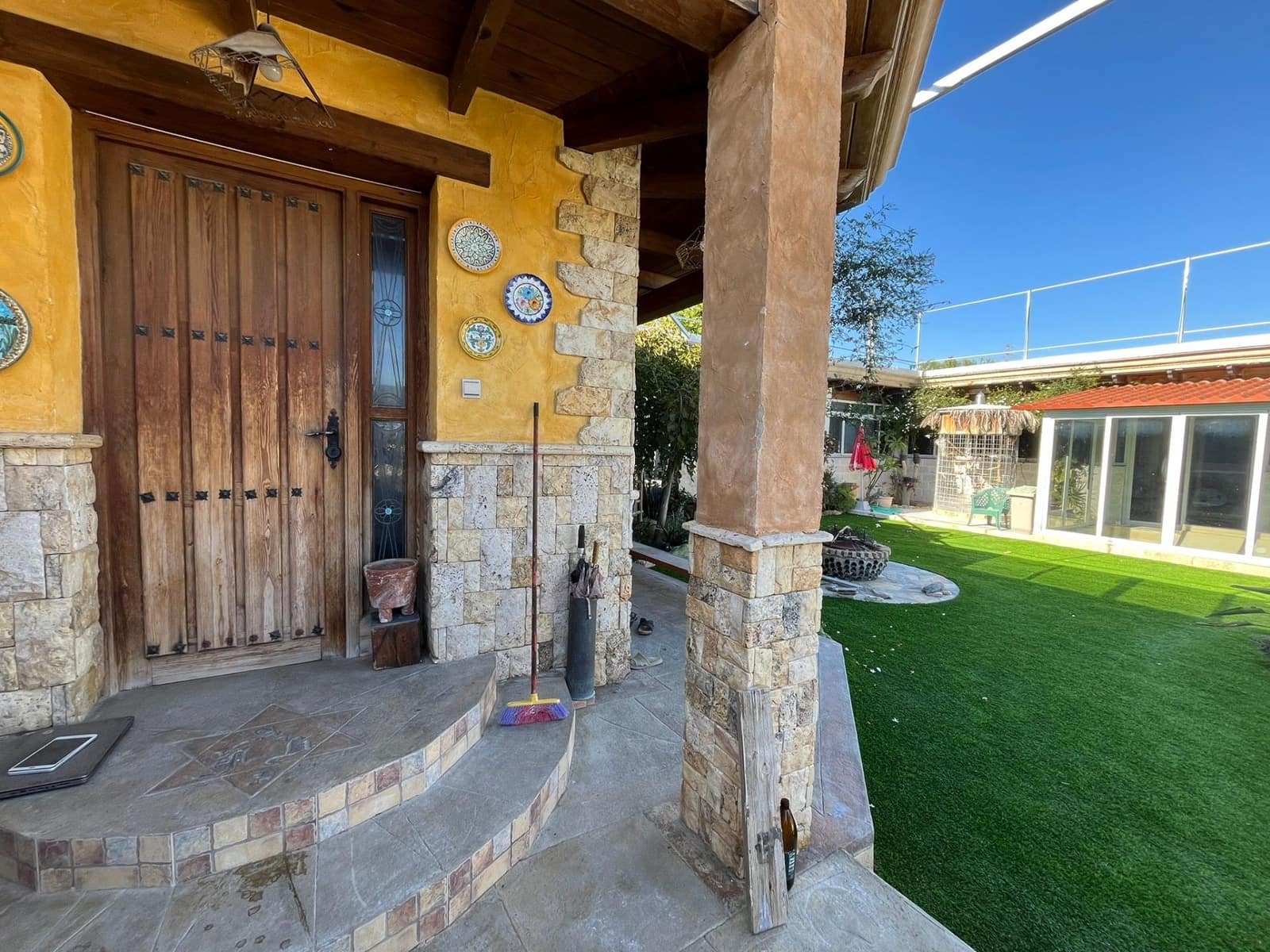 5 sypialnia Finka/Dom wiejski na sprzedaż w Cartama z basenem garażem - 450 000 € (Ref: 9431345)