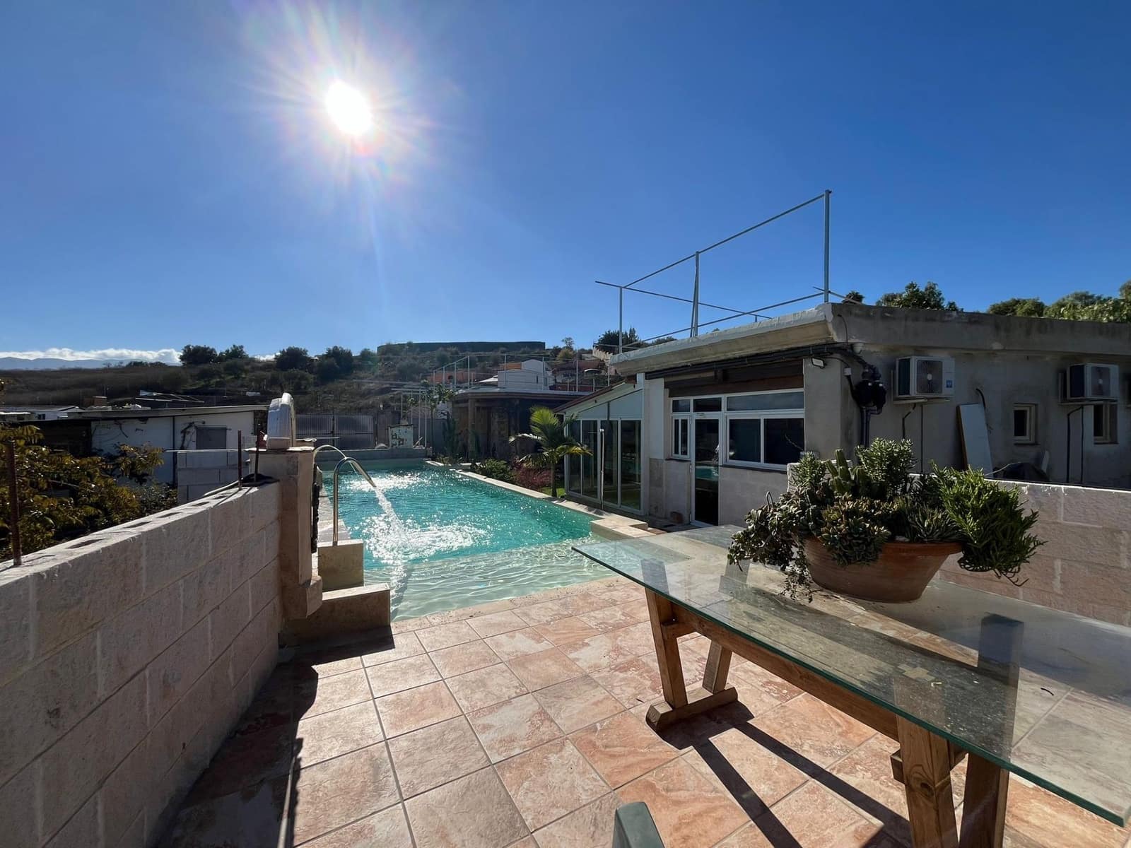 5 sypialnia Finka/Dom wiejski na sprzedaż w Cartama z basenem garażem - 450 000 € (Ref: 9431345)