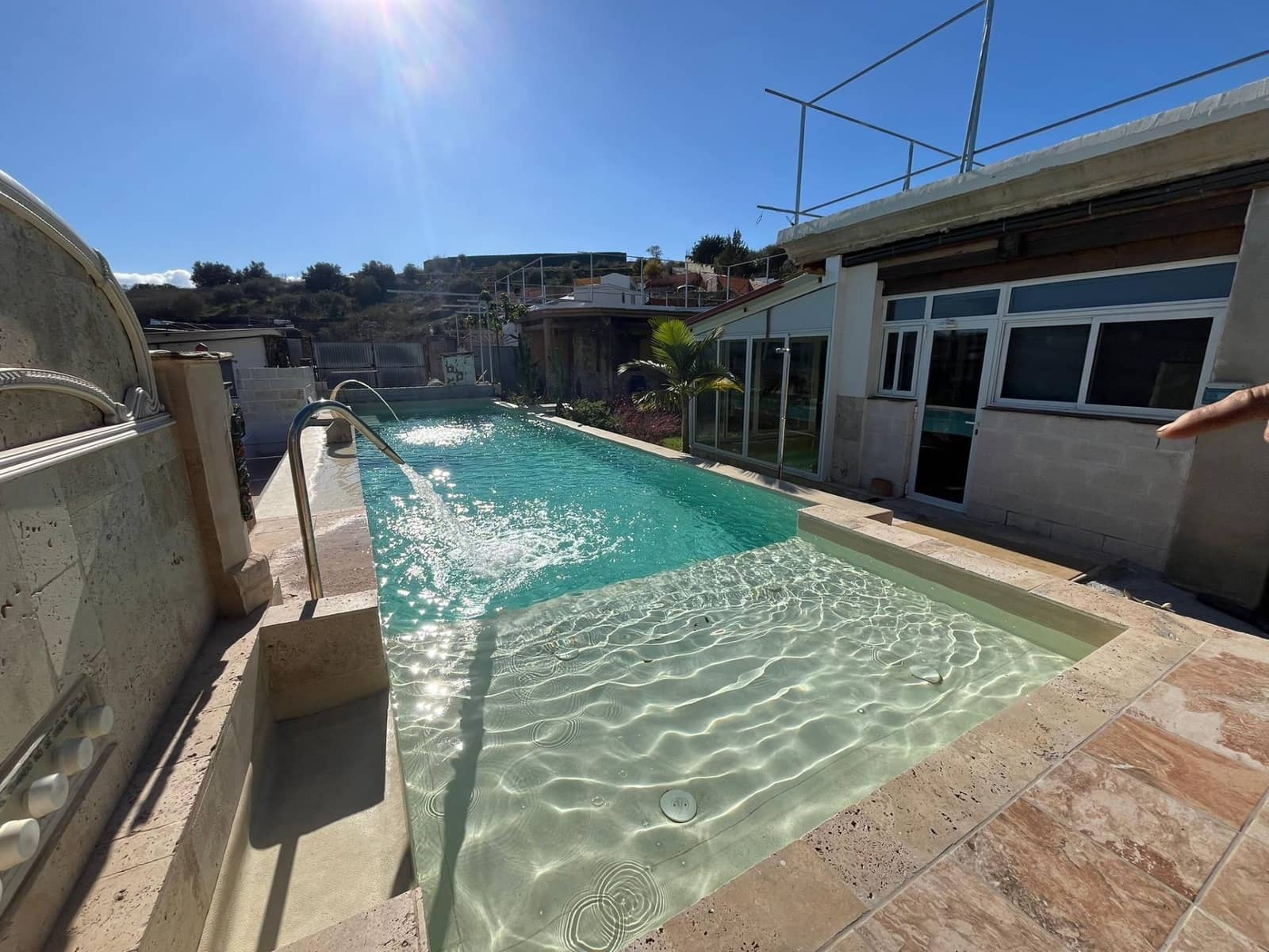 5 sypialnia Finka/Dom wiejski na sprzedaż w Cartama z basenem garażem - 450 000 € (Ref: 9431345)