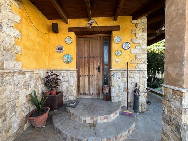 5 sypialnia Finka/Dom wiejski na sprzedaż w Cártama z basenem garażem - 450 000 € (Ref: 9431345)