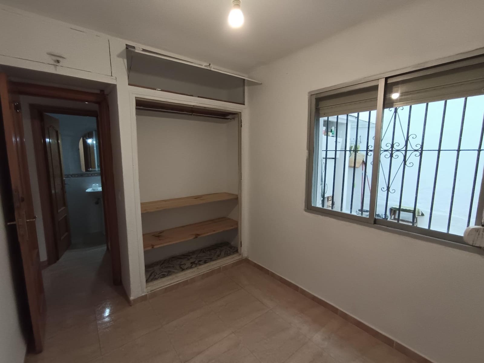 3 bedroom Flat for sale in Torremolinos - € 220,000 (Ref: 9433599)