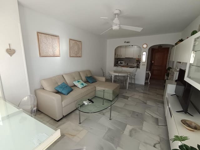 Apartamento de 1 habitación en Benalmádena en venta con piscina - 223.000 € (Ref: 9433602)