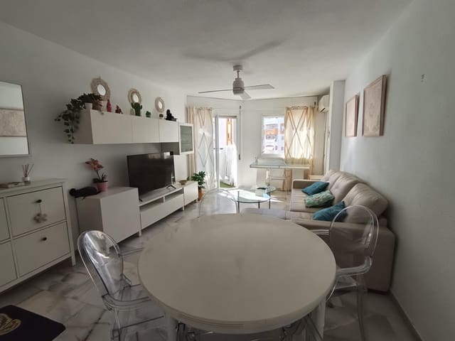 Apartamento de 1 habitación en Benalmádena en venta con piscina - 223.000 € (Ref: 9433602)