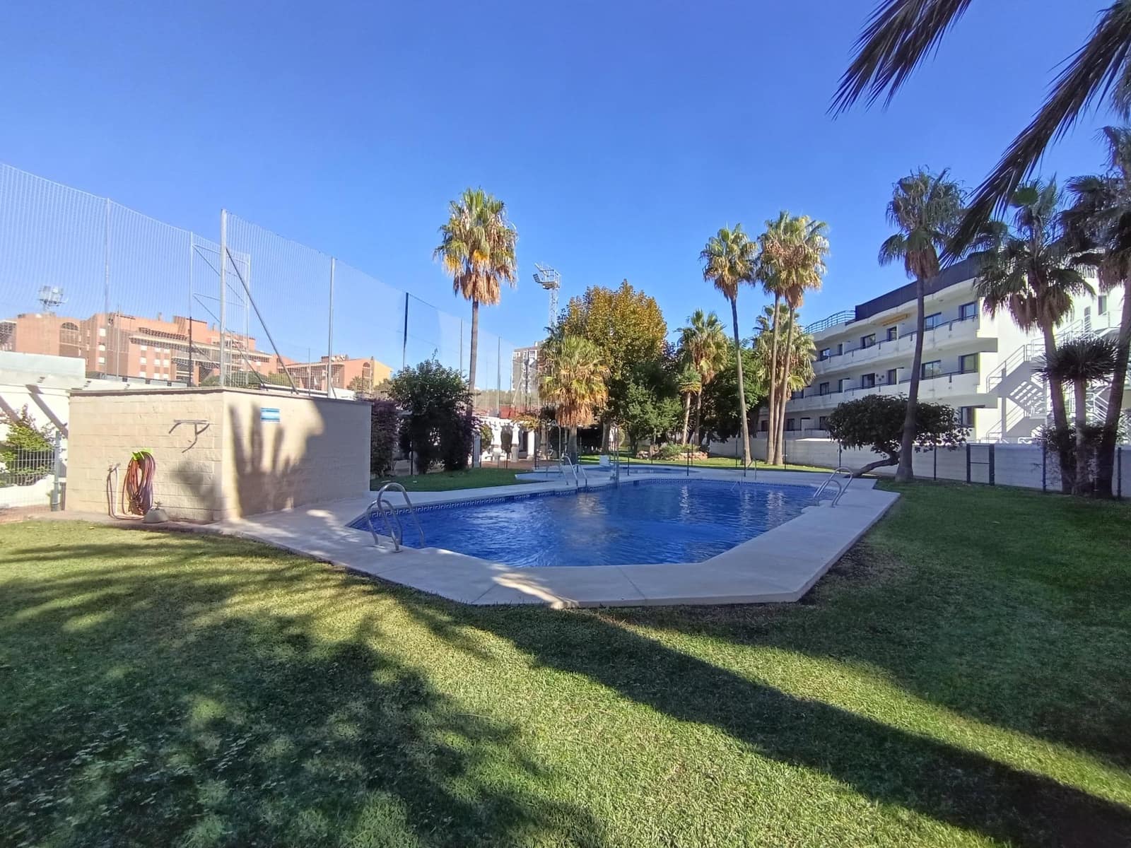 Apartamento de 1 habitación en Benalmádena en venta con piscina - 223.000 € (Ref: 9433602)
