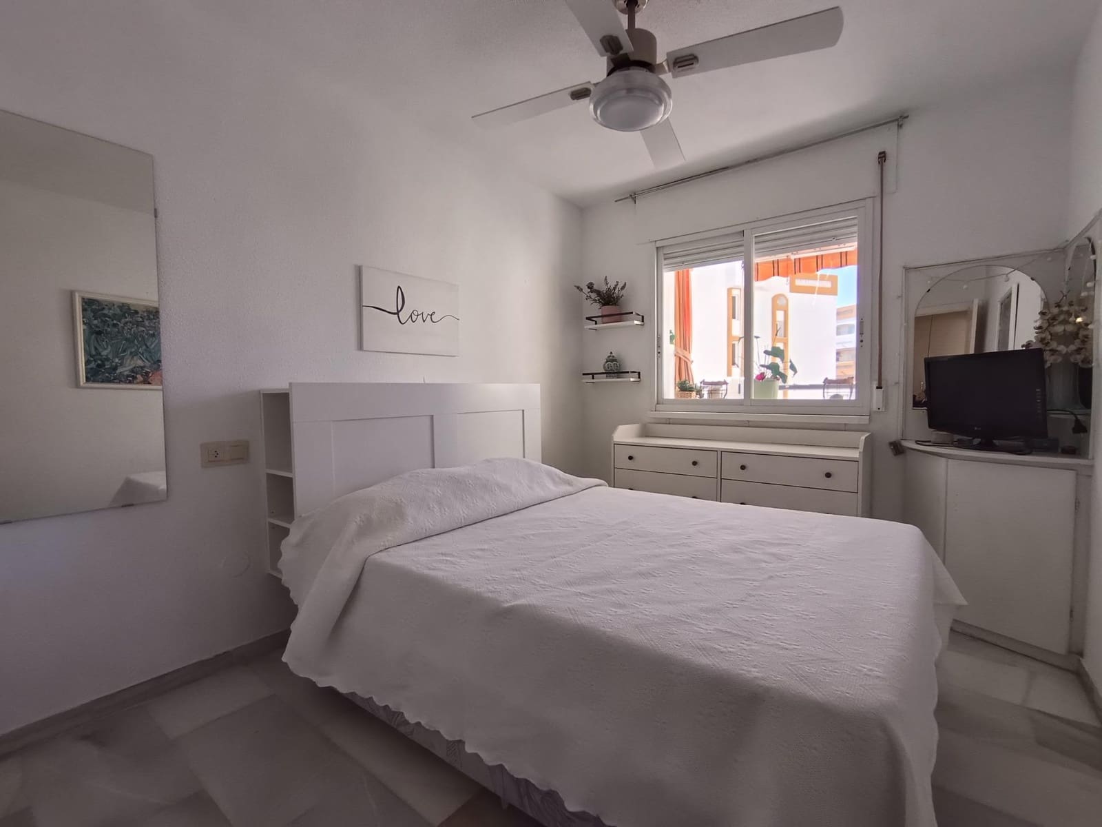 Apartamento de 1 habitación en Benalmádena en venta con piscina - 223.000 € (Ref: 9433602)