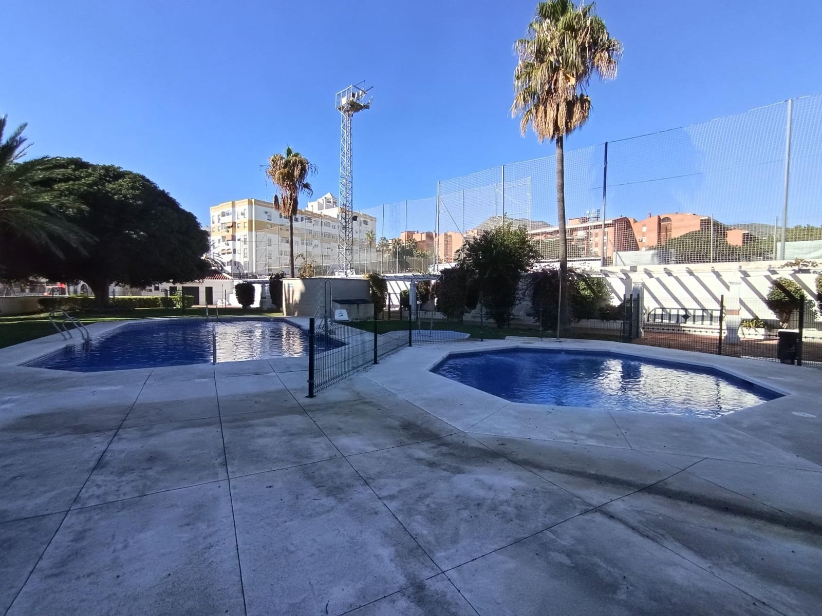 Apartamento de 1 habitación en Benalmádena en venta con piscina - 223.000 € (Ref: 9433602)