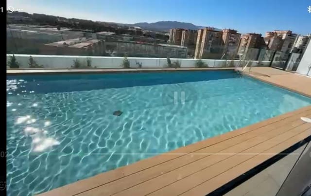 4 sovrum Takvåning till salu i Santa Paula, Málaga stad med pool - 880 000 € (Ref: 9433603)