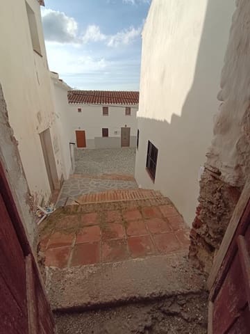 1 chambre Maison de Ville à vendre à Canillas de Aceituno - 15 000 € (Ref: 9437196)