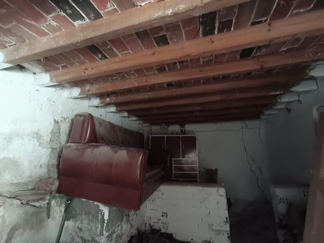 1 chambre Maison de Ville à vendre à Canillas de Aceituno - 15 000 € (Ref: 9437196)