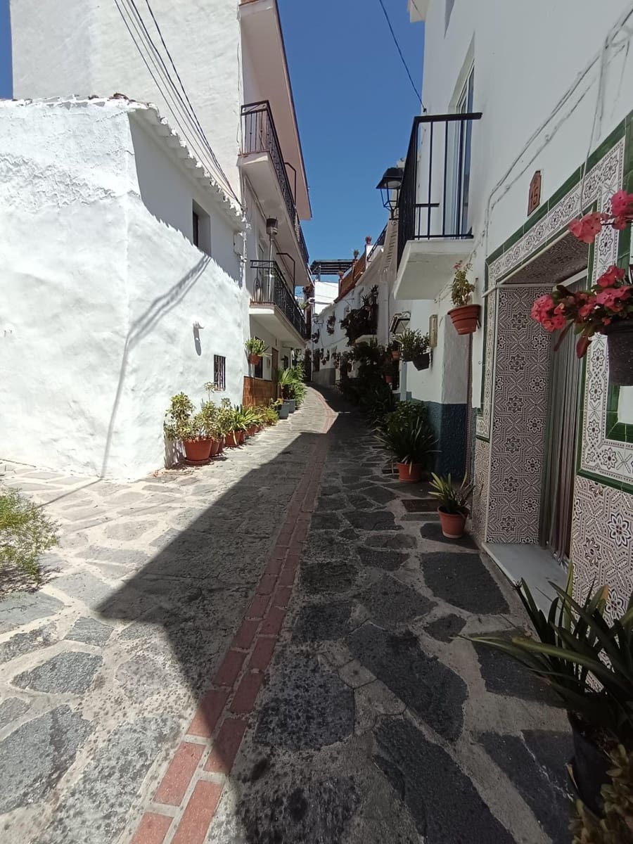 1 chambre Maison de Ville à vendre à Canillas de Aceituno - 20 000 € (Ref: 9437197)