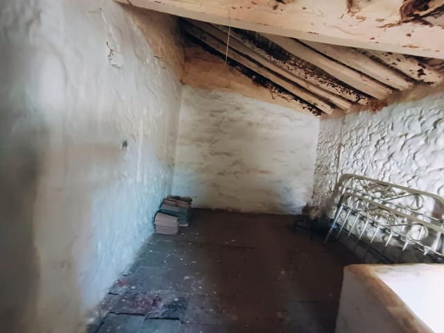 1 chambre Maison de Ville à vendre à Canillas de Aceituno - 20 000 € (Ref: 9437197)