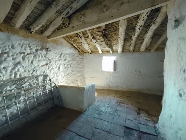 1 chambre Maison de Ville à vendre à Canillas de Aceituno - 20 000 € (Ref: 9437197)