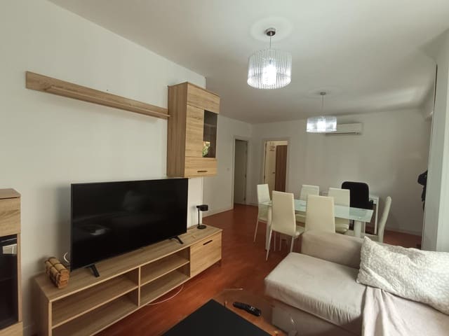 3 camera da letto Appartamento da affittare in Malaga città - 1.200 € (Rif: 9440606)