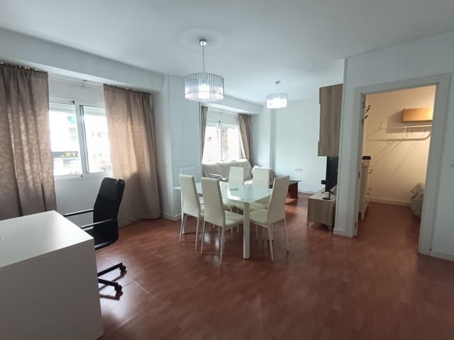 3 camera da letto Appartamento da affittare in Malaga città - 1.200 € (Rif: 9440606)