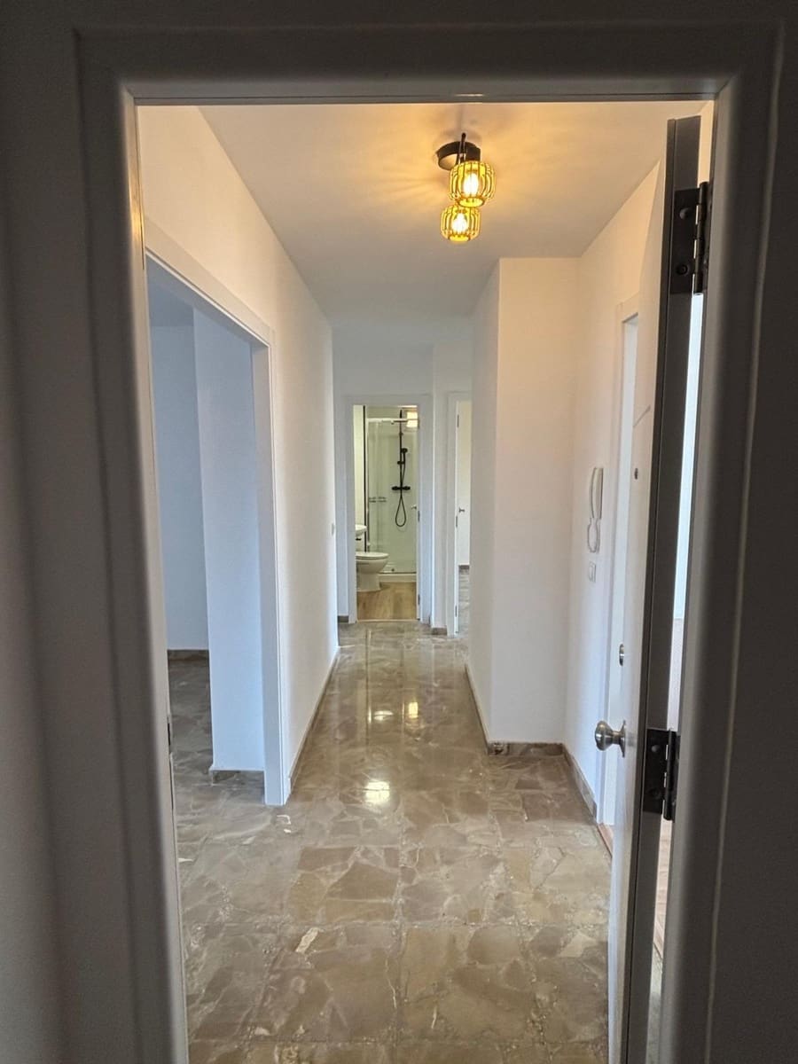Piso de 4 habitaciones en Málaga ciudad en venta con garaje - 399.000 € (Ref: 9440607)