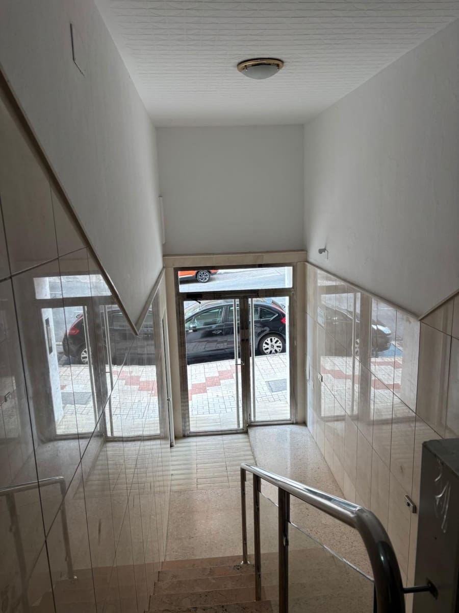 Piso de 4 habitaciones en Málaga ciudad en venta con garaje - 399.000 € (Ref: 9440607)