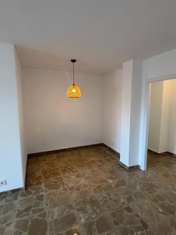 Piso de 4 habitaciones en Málaga ciudad en venta con garaje - 399.000 € (Ref: 9440607)