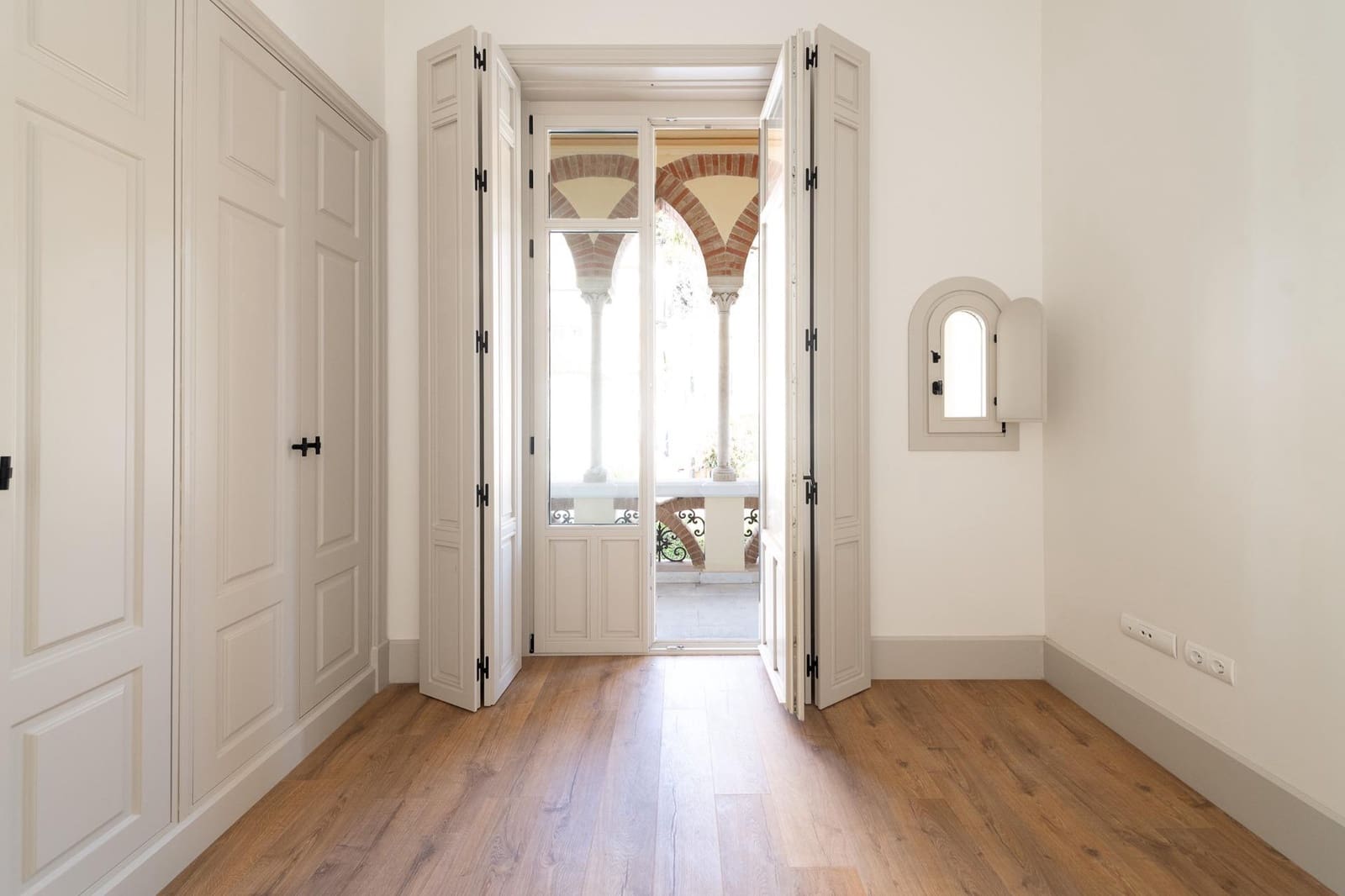 3 soverom Penthouse til salgs i Malaga by med garasje - € 2 340 000 (Ref: 9446435)