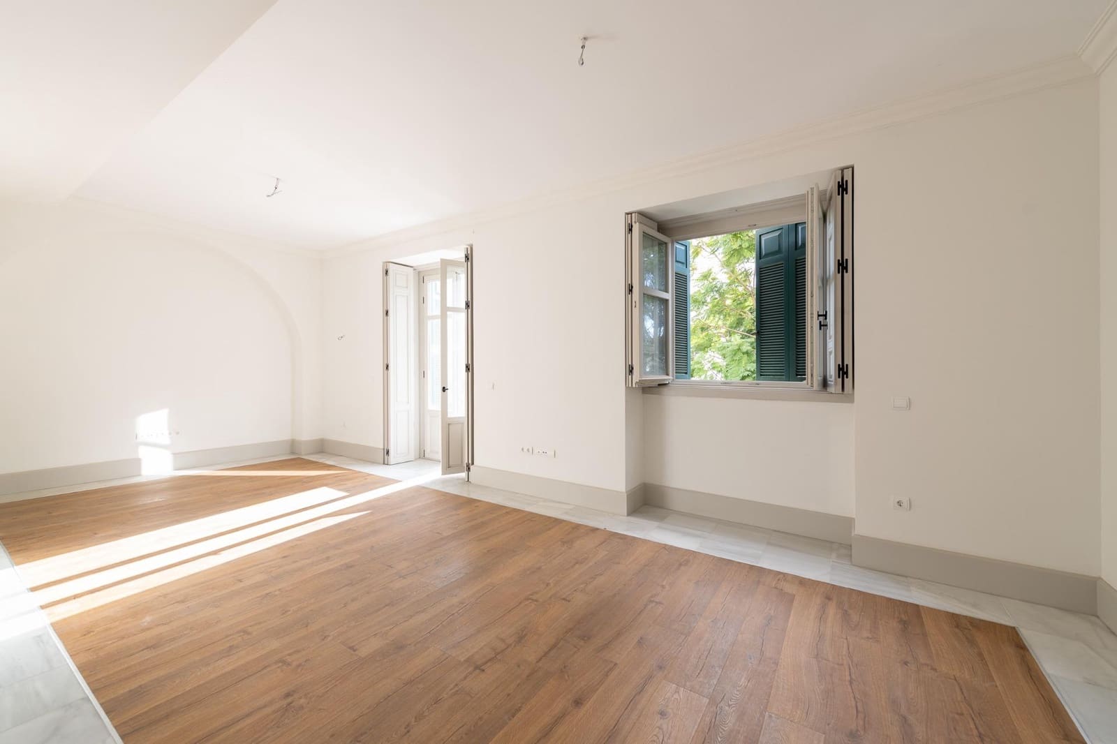 3 soverom Penthouse til salgs i Malaga by med garasje - € 2 340 000 (Ref: 9446435)