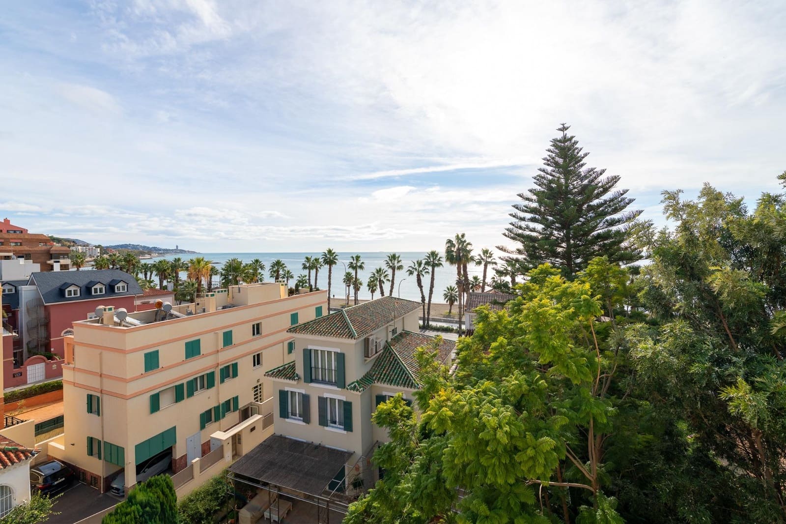 3 soverom Penthouse til salgs i Malaga by med garasje - € 2 340 000 (Ref: 9446435)