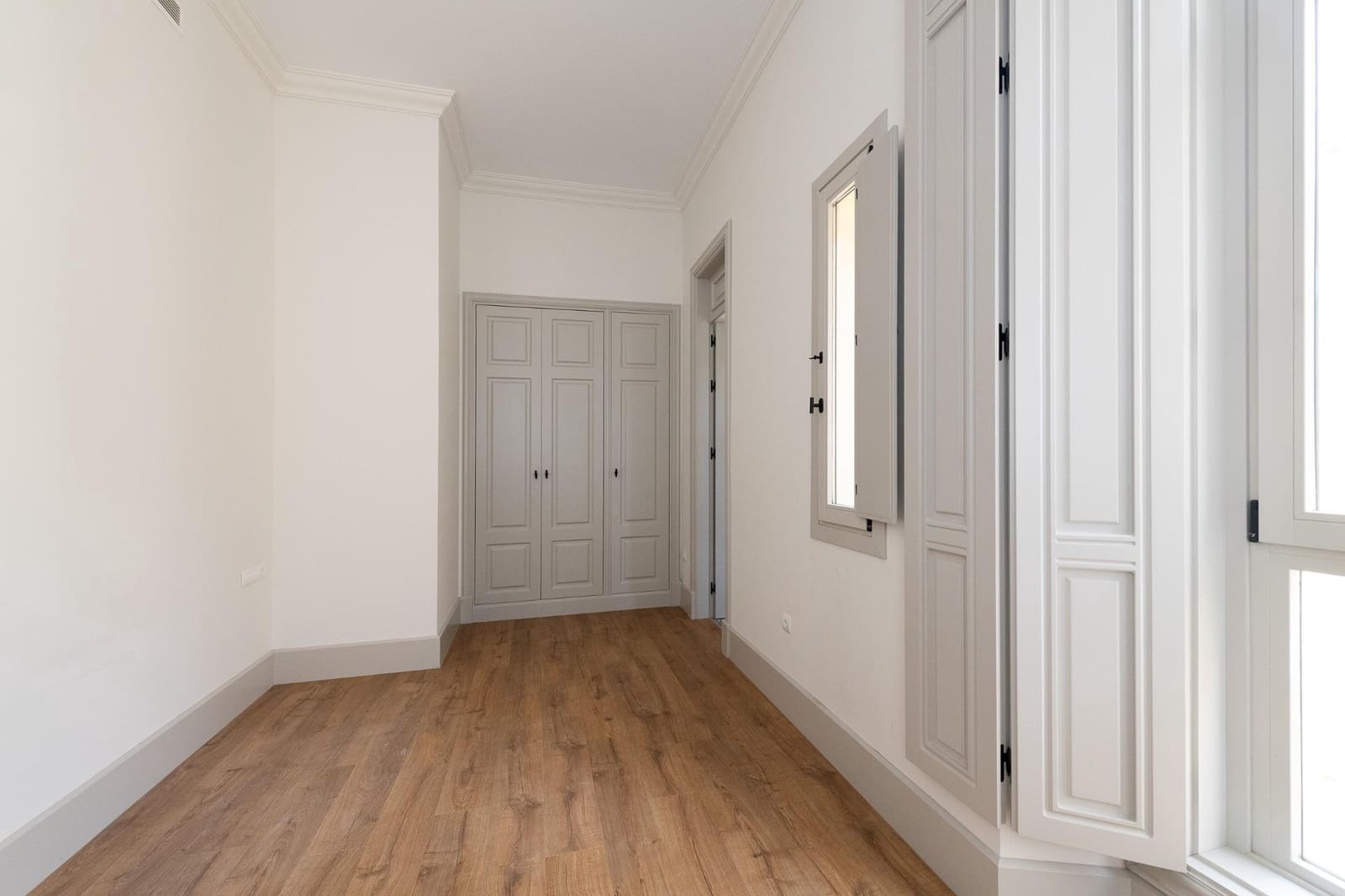 3 sypialnia Penthouse na sprzedaż w Miasto Malaga z garażem - 2 250 000 € (Ref: 9449381)