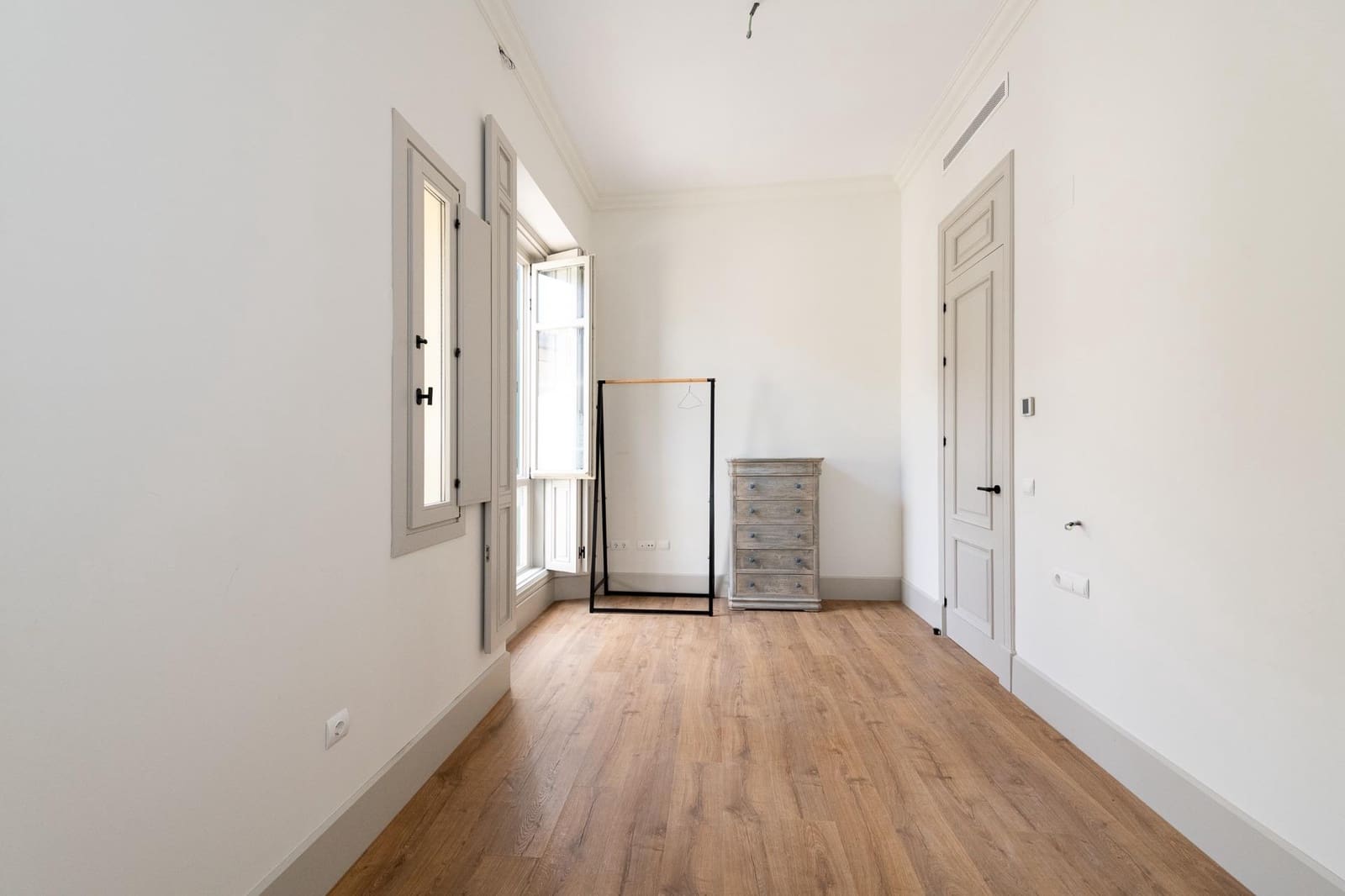 3 sypialnia Penthouse na sprzedaż w Miasto Malaga z garażem - 2 250 000 € (Ref: 9449381)